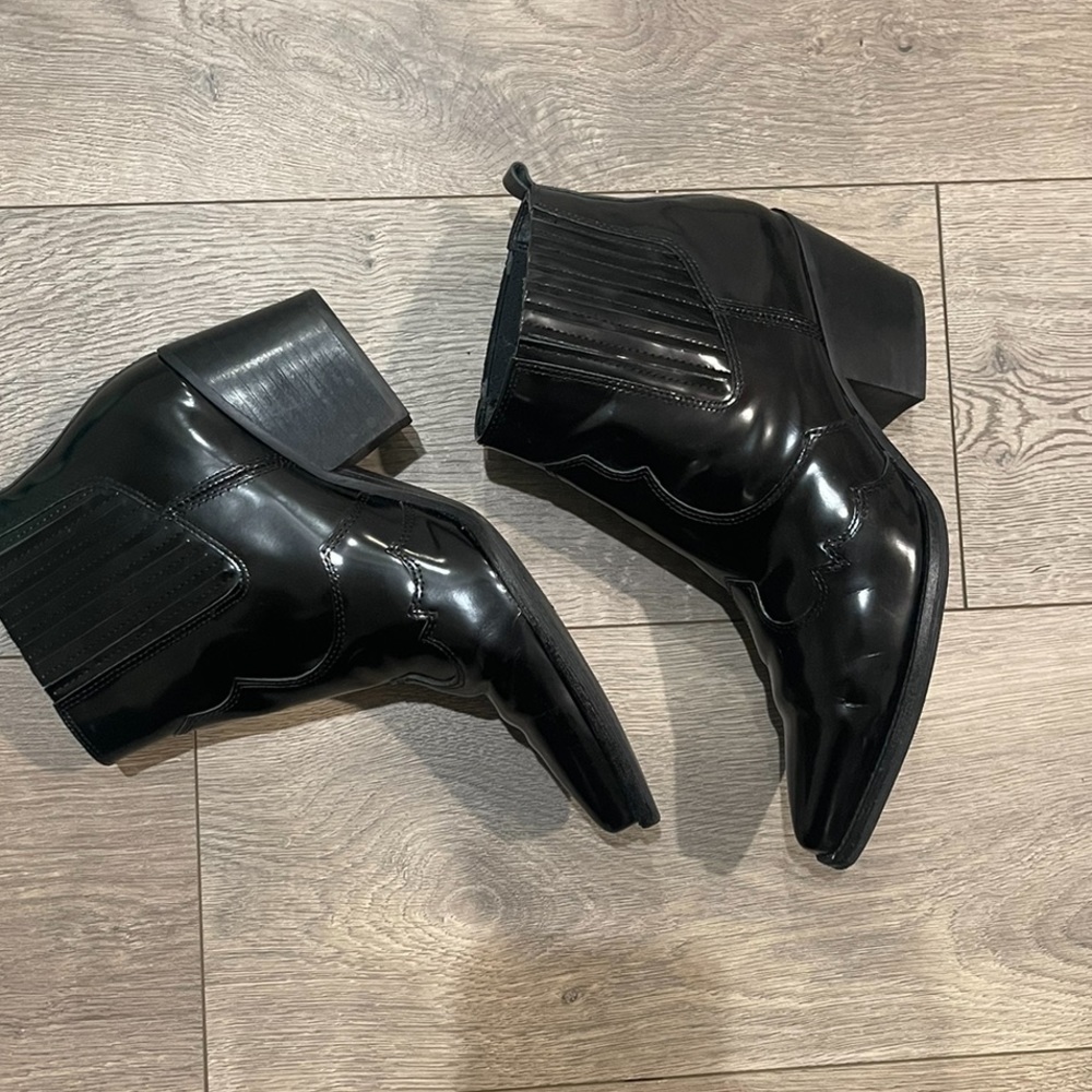Sam Edelman Western Booties. - Picture 3 of 5
